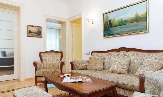 Slavija Apartment | Central Belgrade Apartment 2