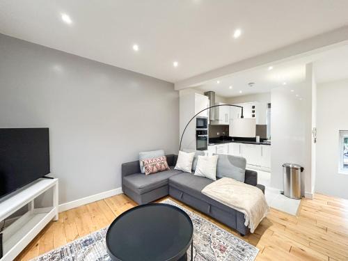 Camden Town with Primrose Hill Apartment | Central Camden Apartment P3