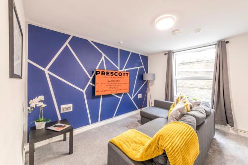 Saint Paul's Apartment | Central, Contractors, Families, FREE PARKING by Prescott Apartments