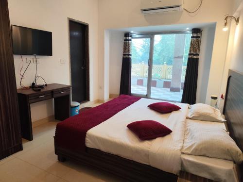 Khajuraho Hotel | Central Hotel