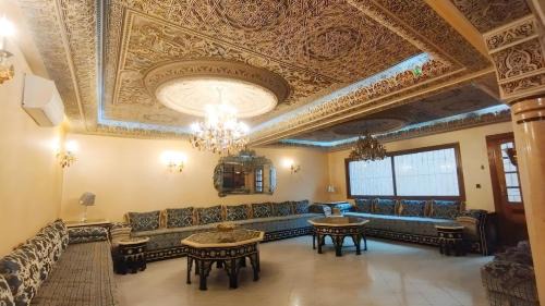 Quartier Mozart Apartment | Central Large apartment with stone sauna and jacuzzi