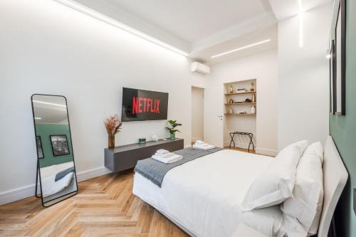 Magenta Apartment | Central Modern 3-Room Flat - Near Metro & Park