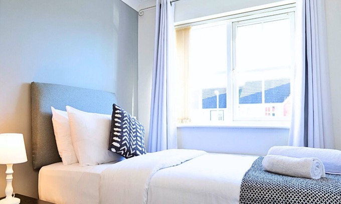 Stafford House | Central Peaceful Home with Parking, Wi-Fi & Garden