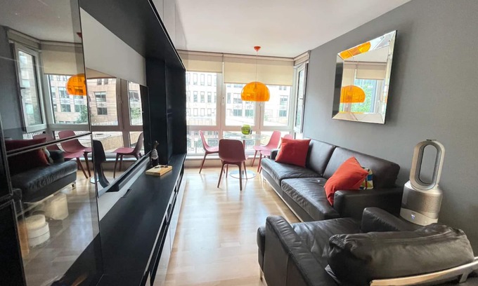 Bread Street Apartment | Central & Stylish 1BD Flat - City of London