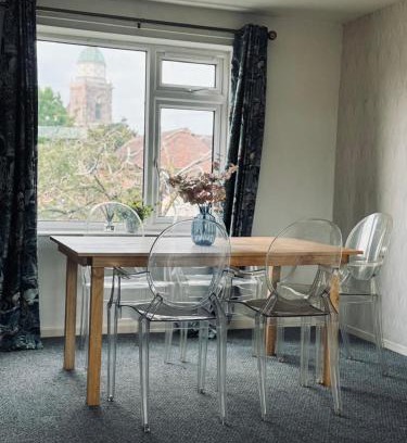 Upton upon Severn Apartment | Central Upton Upon Severn 2 bedroom property sleeps 6