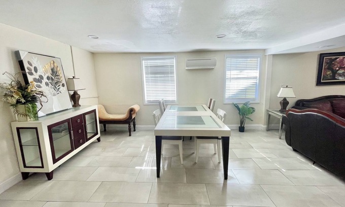 Coquina Key Apartment | Central WATERFRONT Studio with FREE KAYAKS