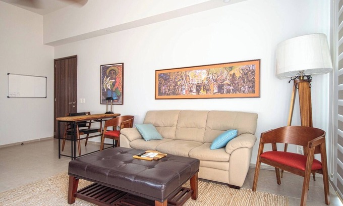 North Hotel Zone Apartment | Centrally located apartment 10 minutes walking distance from the beach.