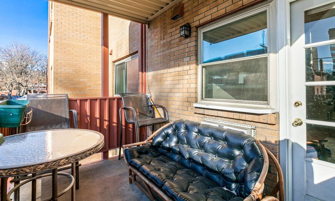 Capitol Hill Condo | Centrally located, 15 min walk to DT w/ Parking