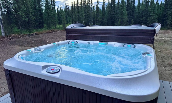 Soldotna Apartment | Centrally Located, 2 Bedroom, with Hot Tub near Kenai River Fishing Access