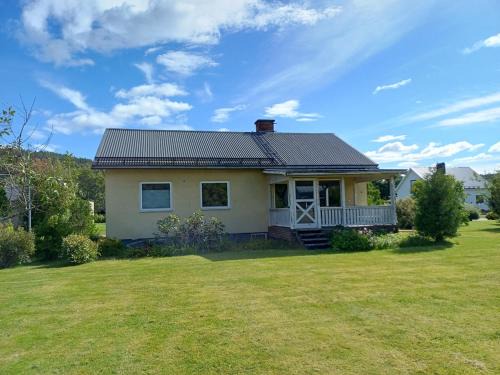 Stollet House | Centrally located holiday home in Stöllet