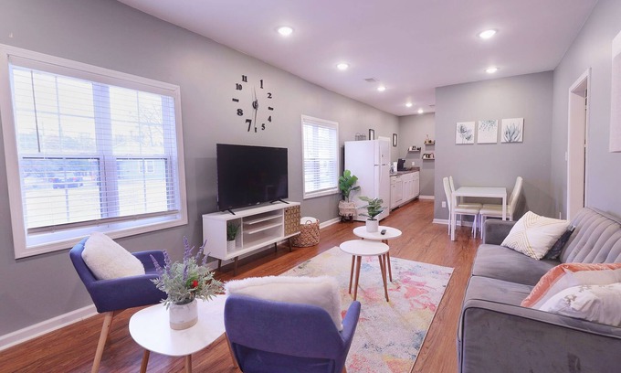 Jonesboro House | Centrally Located Home Away From Home!