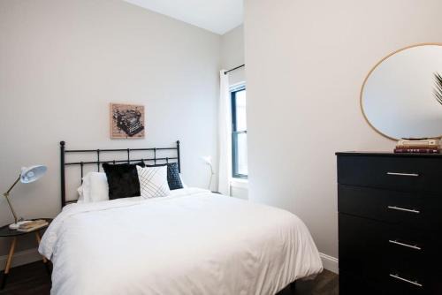Downtown Boston Apartment | Centrally Located Luxurious Loft Walk Anywhere
