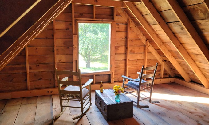 Whitefield Other | Centrally located MidCoast country farmhouse suite, just 20 minutes to Route 1!