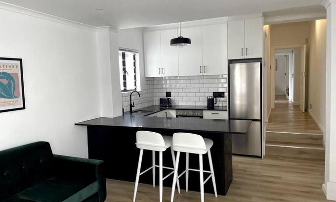 Claremont House | Centrally located modern 2-bedroom home & parking