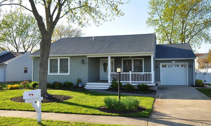 Village Green House | Centrally Located Ranch Home With Fenced In Backyard & Two Master Bedrooms