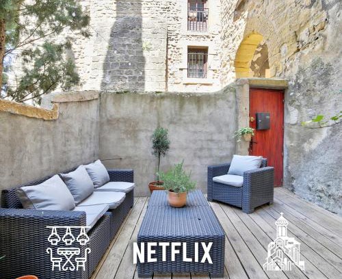 Valence Apartment | Centre Historique - Terrasse - Parking à proximité