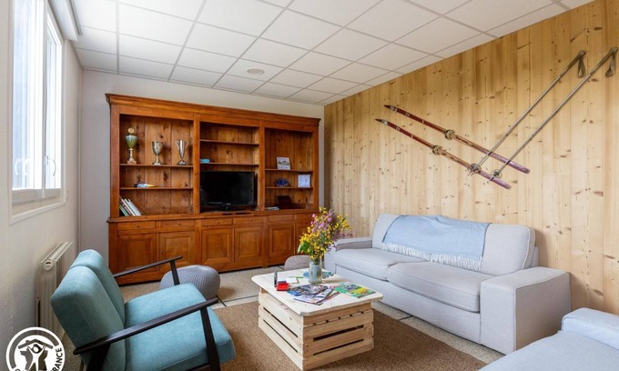 La Tour-dʼAuvergne House | Centre Paul Marion - LA Tour D'auvergne