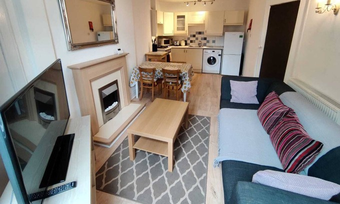 Merchiston Apartment | Centred 1BD - Fountainbridge