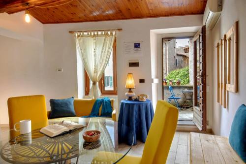 Lake Bracciano Apartment | Centro e Spiaggia ambra