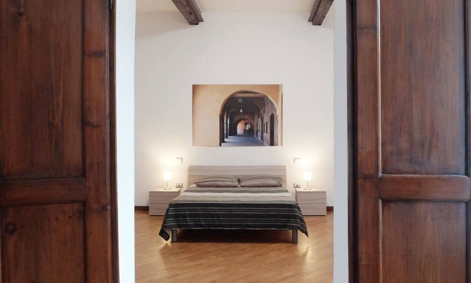 Ferrara Historic Centre House | Centro Storico Suites