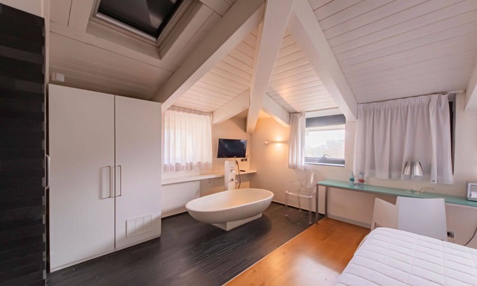 Parma City Centre Hotel | Century Hotel