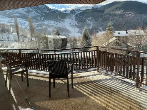 Cerler Apartment | Cerler apartment with terrace and views