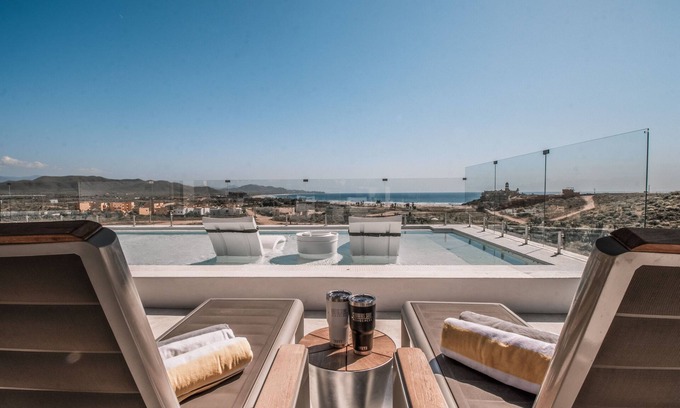 Cerritos Condo | Cerritos Surf Residences