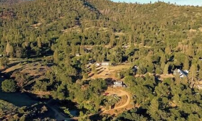 Pinehurst RV Rental | CG08 Med Campsite/Shower Kings Canyon/Sequoia NP