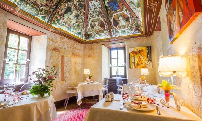 Sainte-Enimie Hotel | Château de la Caze