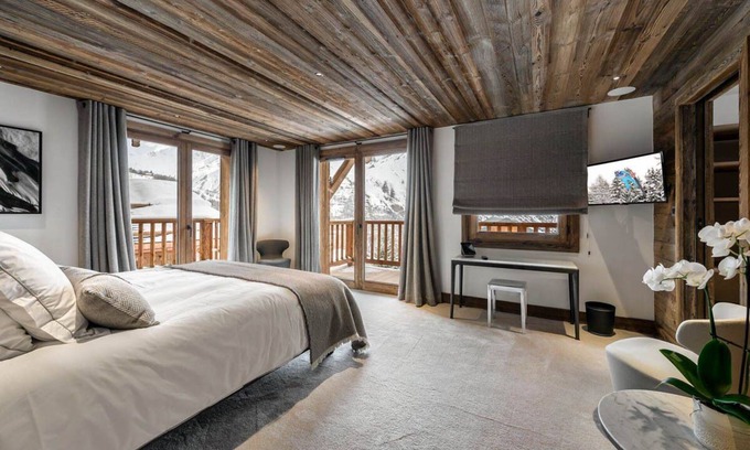 Saint-Martin-de-Belleville Villa | Chalet Darcy - Five Bedroom Villa, Sleeps 12