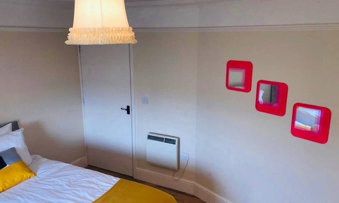 West Thurrock Apartment | Chafford Fairview - Stylish Cosy Apartment