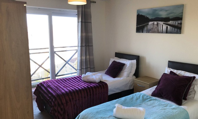 West Thurrock Apartment | Chafford Fairview - Stylish cosy apartment