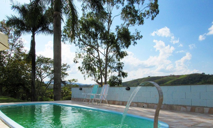 Santa Isabel House | Chalés em Santa Isabel em frente à represa/SP
