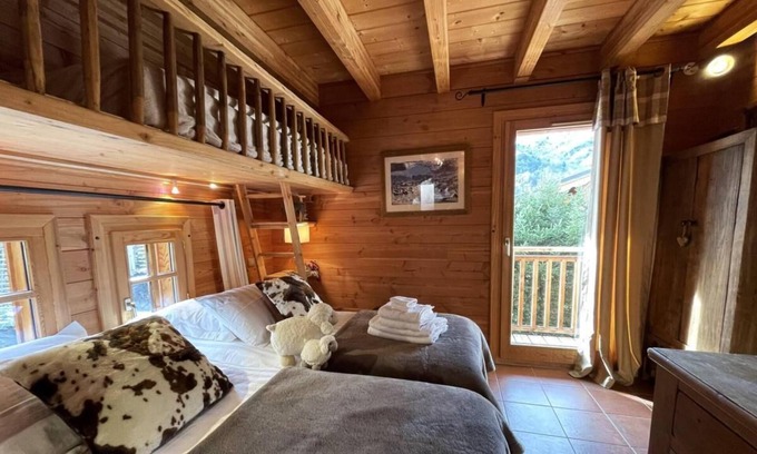 Saint-Marcel Ski Chalet | Chalet, view mountain, terrace, fireplace or stove, parking, tv, ski locker, 90m²