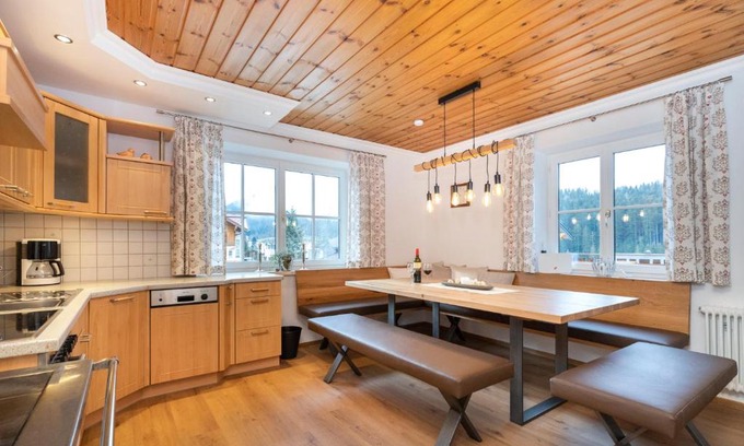 Sankt Martin am Tennengebirge Ski Chalet | Chalet Sonnrain