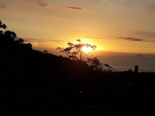Bexiga Cabin | Chale Por do Sol