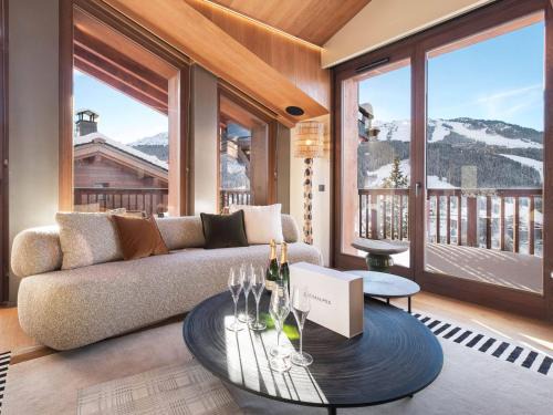 Courchevel Ski Chalet | Chalet 10 pers. à Courchevel 1650 avec jacuzzi et ascenseur - FR-1-563-133