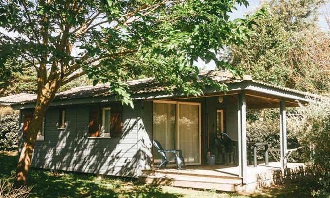 Saint-Denis-d'Oleron Ski Chalet | Chalet 2 étoiles - Piscine - eebbhh