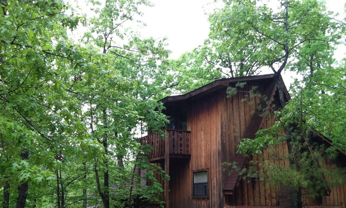 Gamaliel Ski Chalet | Chalet 3 - Fisherman's Landing - Chalet at Norfork Lake Ozark Mountain Lodge