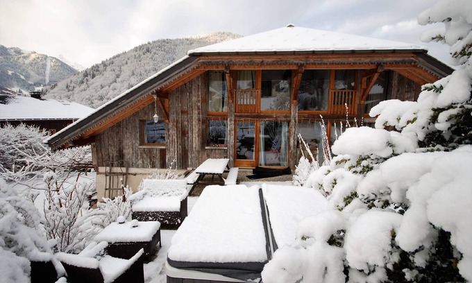 Saint-Jean-dʼAulps Ski Chalet | Chalet Abbaye