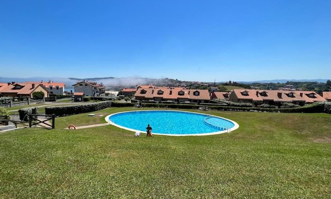Comillas House | Chalet Adosado en exclusiva urbanización