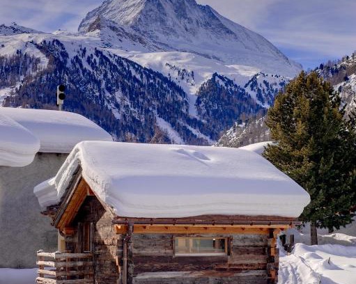 Zermatt Ski Chalet | Chalet Alpoase