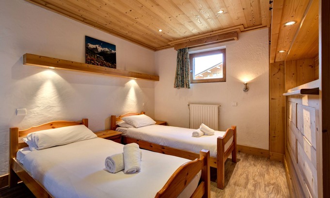 Meribel-Mottaret Ski Chalet | Chalet Andre - Meribel