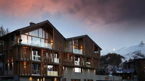 Cervinia Ski Chalet | Chalet Blanc