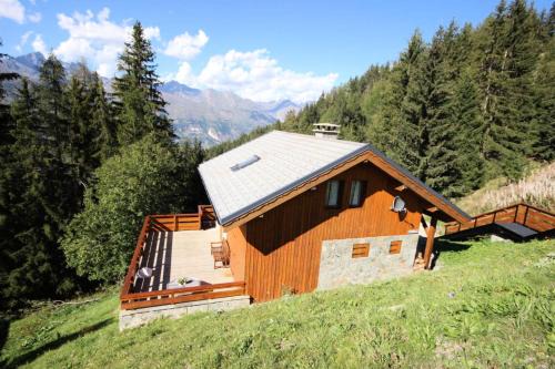 Vallandry Ski Chalet | Chalet Camomille - Confortable chalet dans un quartier calme avec une vue imprenable sur la vallée et le Mont Blanc MAE-0967