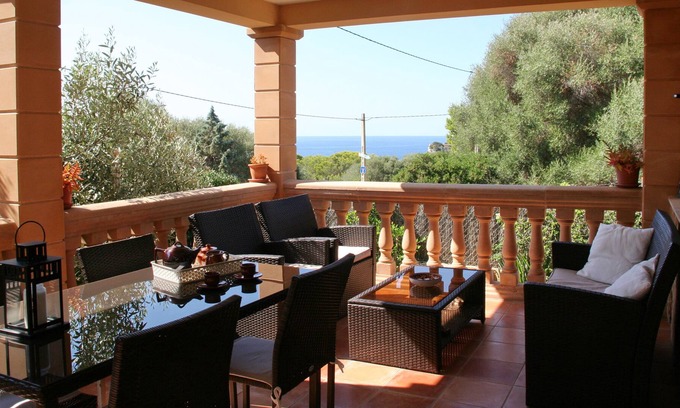 Cala Llombards Ski Chalet | Chalet Can Juanito with sea view!