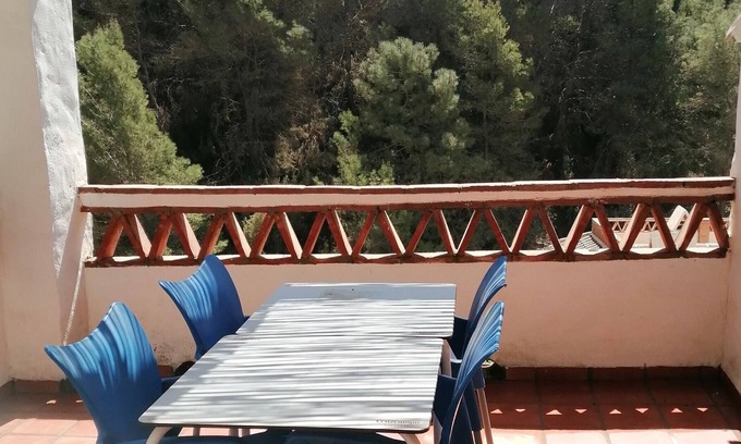 Competa Ski Chalet | Chalet Casa rural celeste n1 with Mountain View, Terrace & Wi-Fi