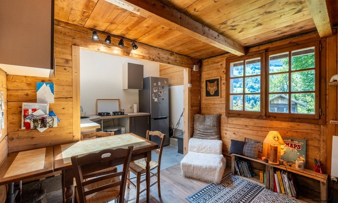 Thones Ski Chalet | Chalet-Comfort-Ensuite with Bath
