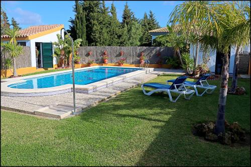 Conil de la Frontera Ski Chalet | Chalet con piscina en Roche Viejo