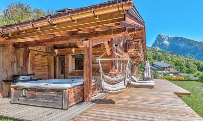 Samoens Ski Chalet | Chalet Cosy Spa and sauna